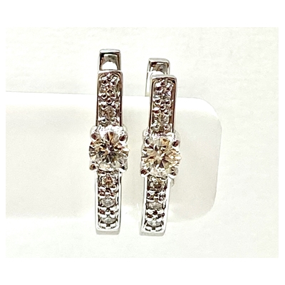 English Clasp Earrings