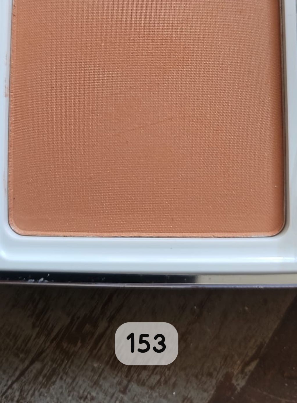 Compact blusher - Additional Image 2