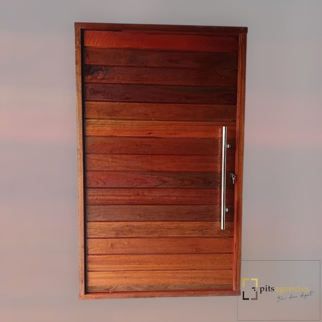 Exterior Horizontal
