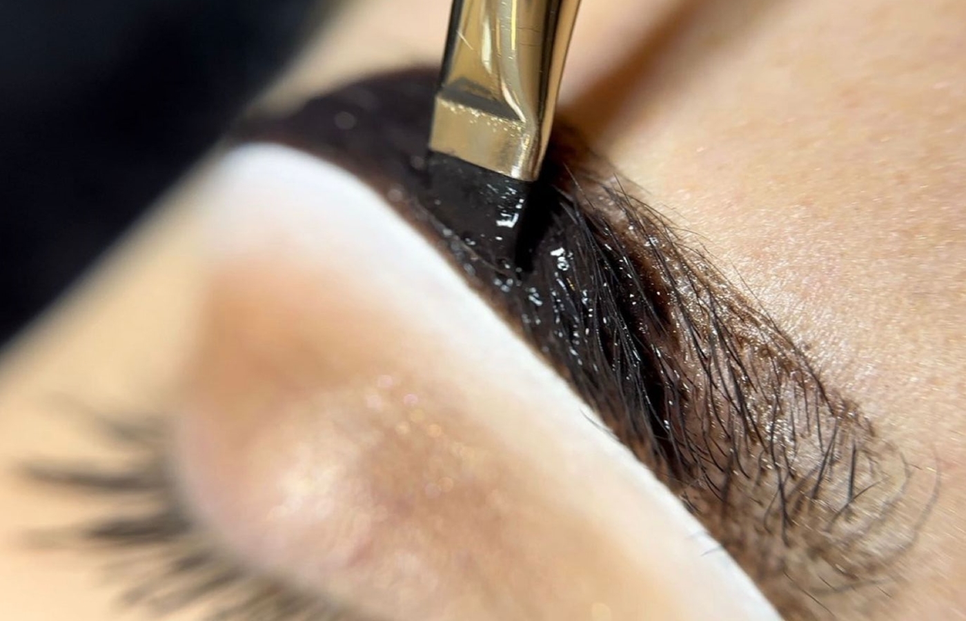 Brow Tint