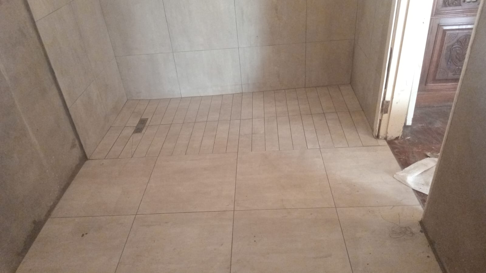 Professional Tiling